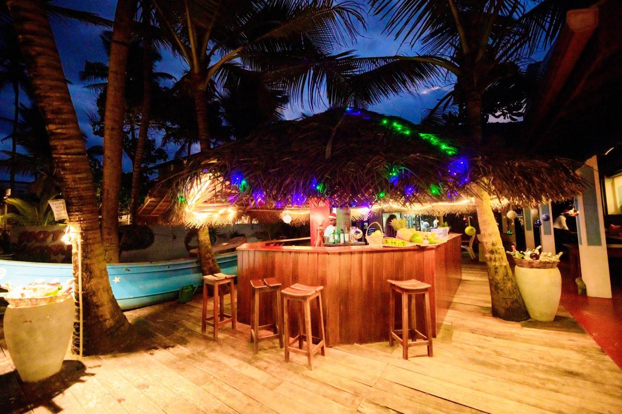 Royal Beach Hotel & Restaurant Hikkaduwa Eksteriør billede