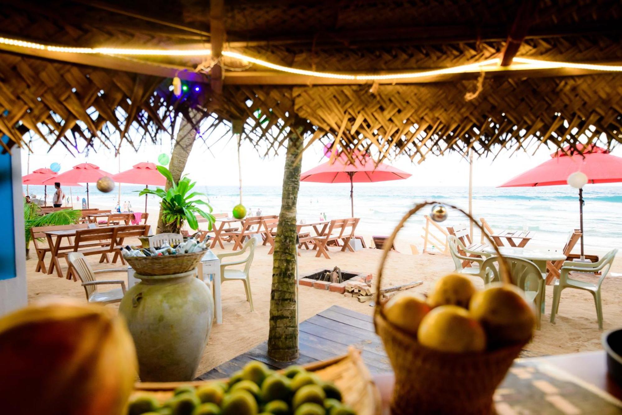 Royal Beach Hotel & Restaurant Hikkaduwa Eksteriør billede
